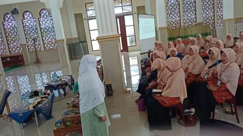 Training "Pendidikan yang Membahagiakan" 2023 bersama Ibu Fauziah Fauzan, SE, Akt, M.Si.